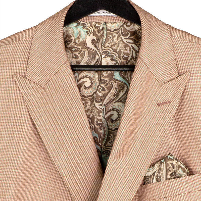 VINCI Men's Mocha Sharkskin Double-Breasted Classic Fit Suit with Adjustable Waist – NEW. Features a peak lapel with pick stitch finish, upscale lining, and flat-front pants with flexible waistband and unfinished hems for custom tailoring. A refined and versatile suit for professional or evening wear. Available at Fashion House Inc. (FH Menswear, Style #DRK-5)