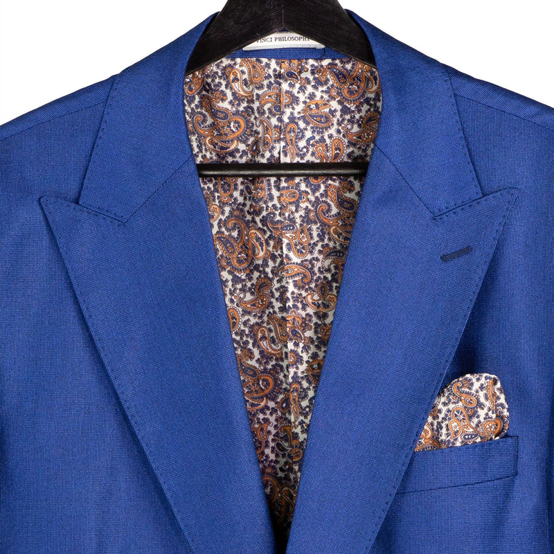 VINCI Men's Estate Blue Sharkskin 3pc Classic Fit Suit with Adjustable Waist – NEW. Features a bold peak lapel, upscale lining, and flat-front pants with flexible waistband for custom tailoring. A timeless choice for work or formal events. Available at Fashion House Inc. (FH Menswear, Style #V2RK-5)