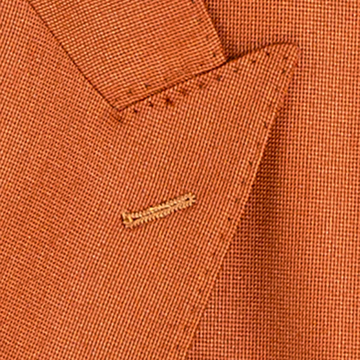 VINCI Men's Rust Sharkskin 3pc Classic Fit Suit with Adjustable Waist – NEW. Features a bold peak lapel, upscale lining, and flat-front pants with flexible waistband for custom tailoring. A timeless choice for work or formal events. Available at Fashion House Inc. (FH Menswear, Style #V2RK-5)
